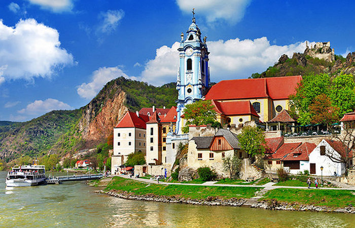 Wachau Region Trip from Bratislava